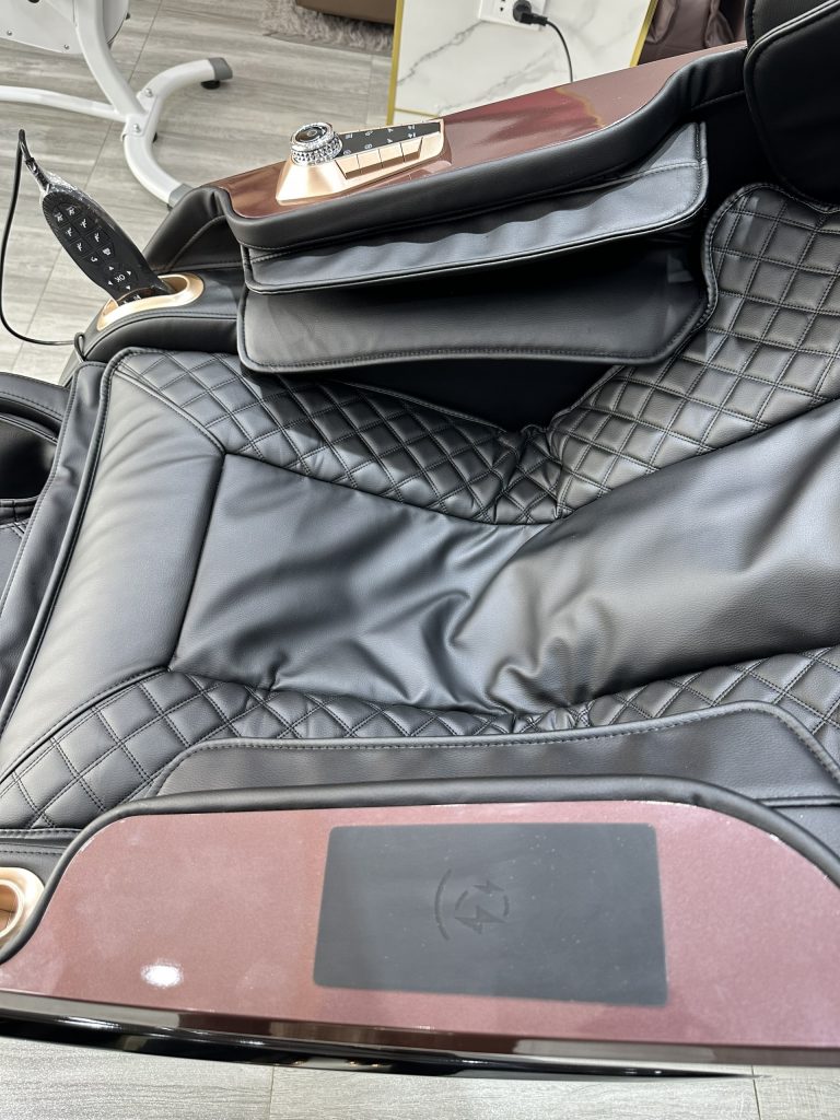 Ghế Massage Okinawa Majestic S 839 Ghế massage Okinawa OS - 839