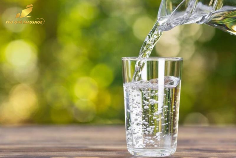 Uống Nước Đúng Cách Để Bảo Vệ Thận