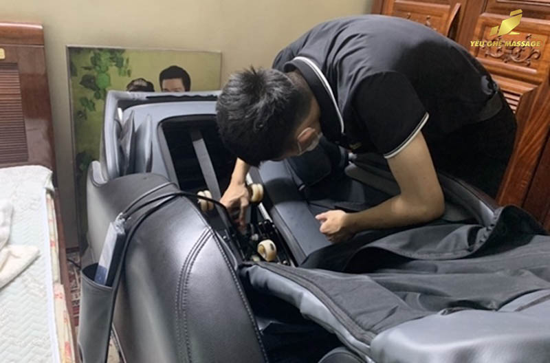 Con lăn ghế massage bị kẹt - di chuyển không đều